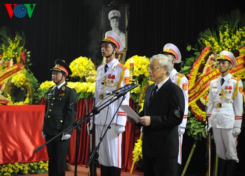 Nation bids farewell to General Vo Nguyen Giap - ảnh 2
